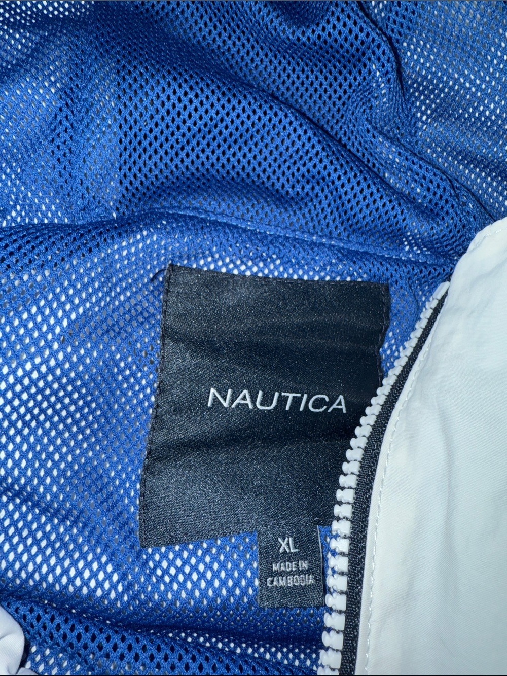 Nautica White and Navy Pullover Windbreaker Jacket - Picture 4 of 5